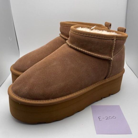 CUSHIONAIRE Women's COZY Genuine Suede pull on platform boot CHESTNUT 8 - Picture 2 of 6